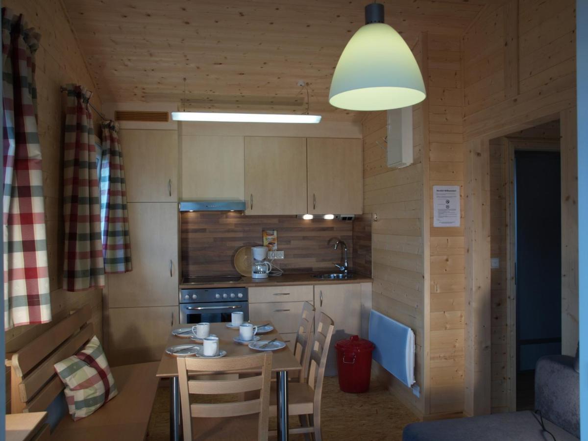 Blockhaus Campingplatz Alpenblick ヴァイラー・ジンマーベルク エクステリア 写真